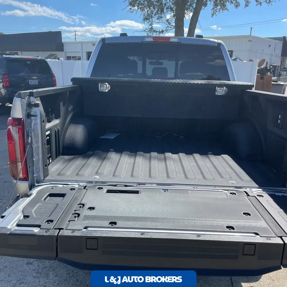 2025 Ford F-150 Lariat