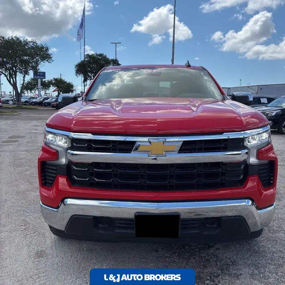 2025 Chevrolet Silverado 1500 LT