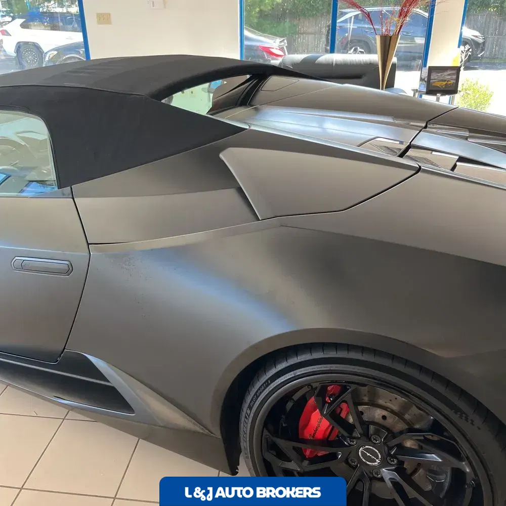 2017 Lamborghini Huracan LP 580-2 Spyder