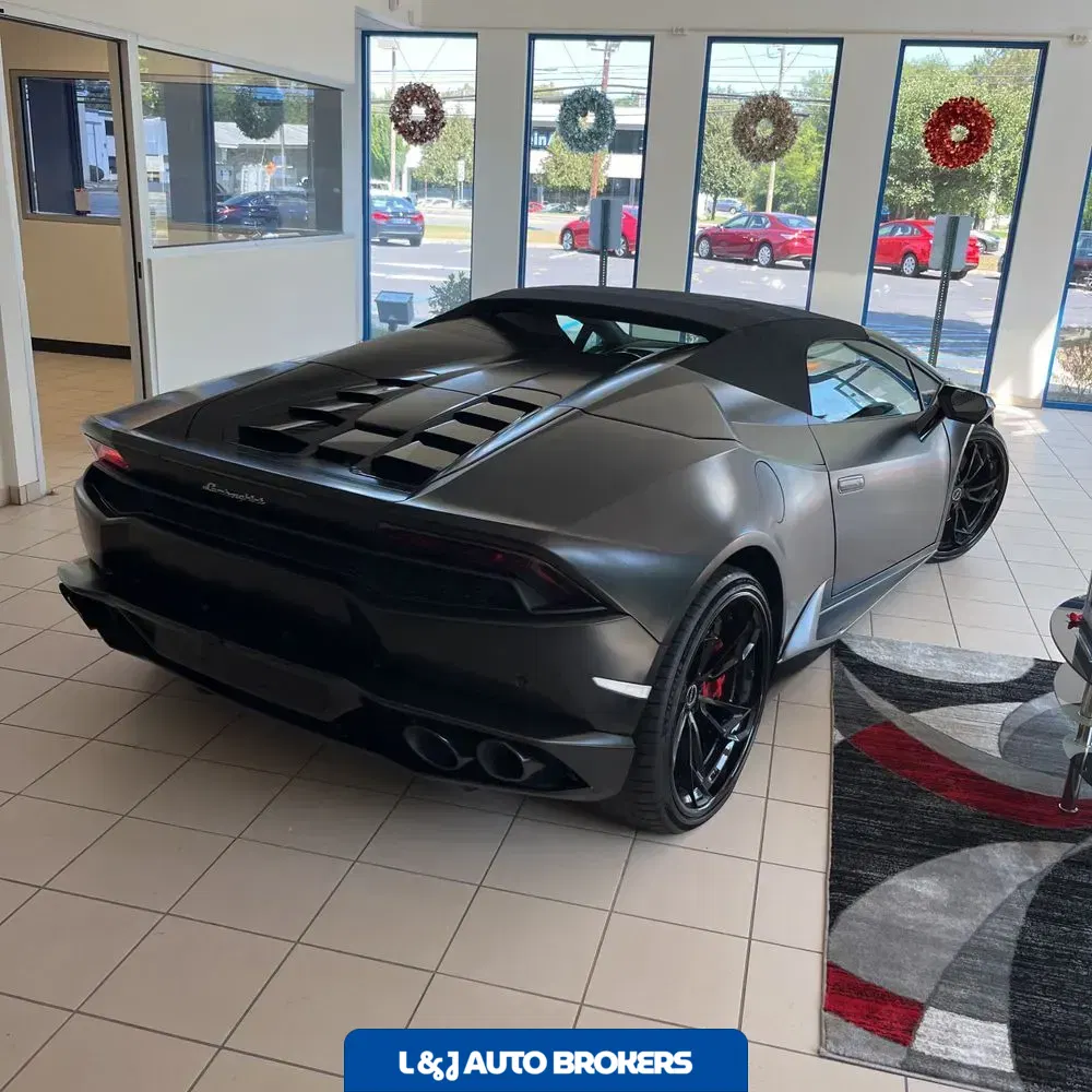 2017 Lamborghini Huracan LP 580-2 Spyder