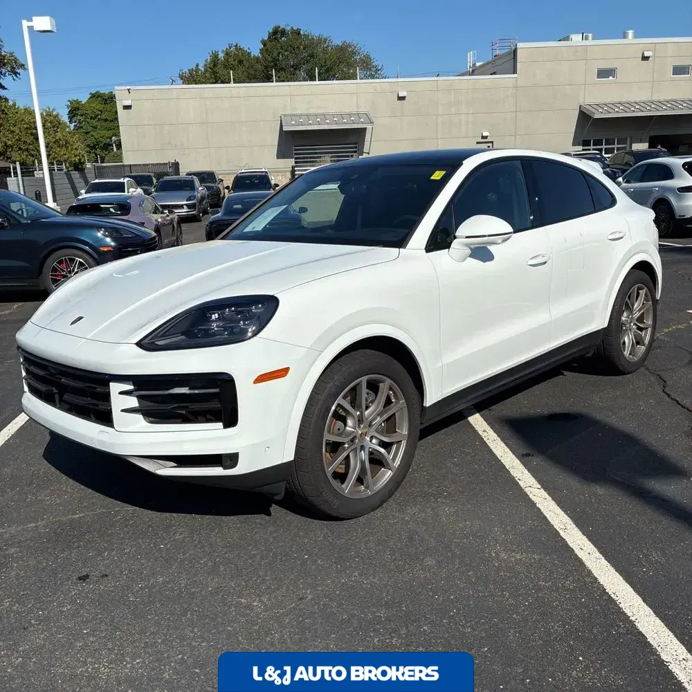2024 Porsche Cayenne Coupe