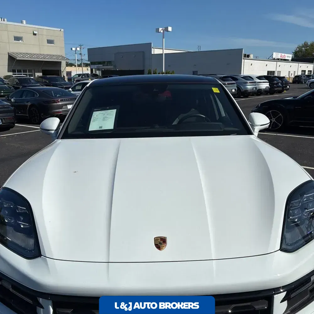2024 Porsche Cayenne Coupe