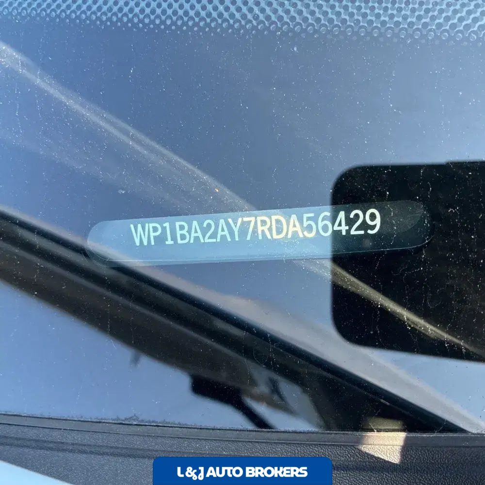 2024 Porsche Cayenne Coupe