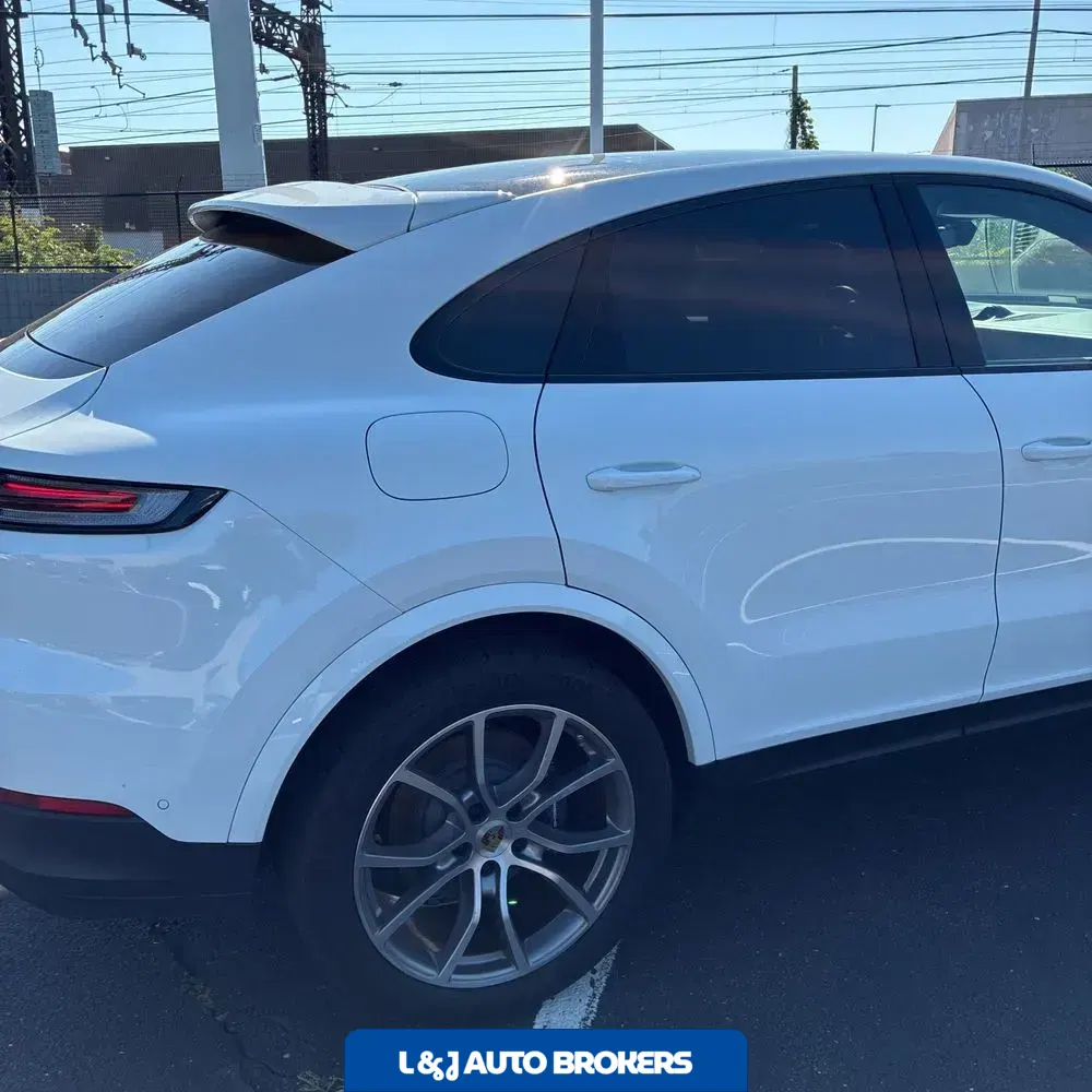 2024 Porsche Cayenne Coupe