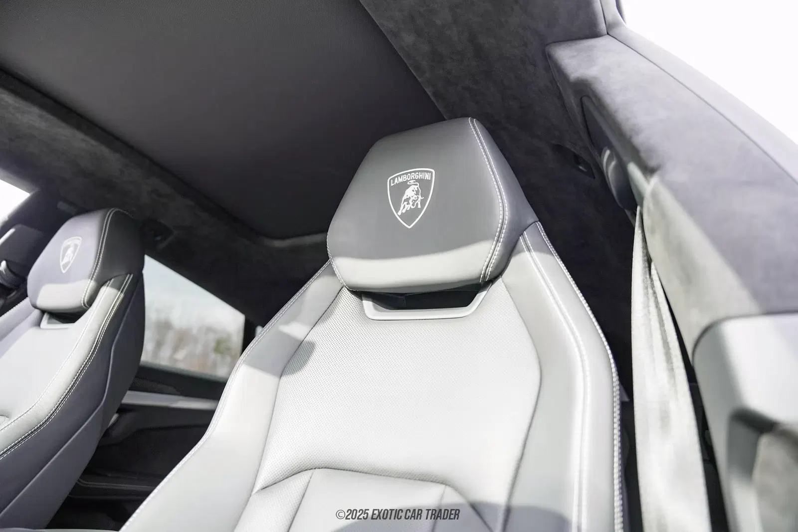 2020 Lamborghini Urus