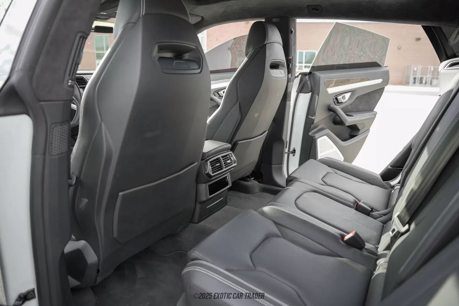 2020 Lamborghini Urus