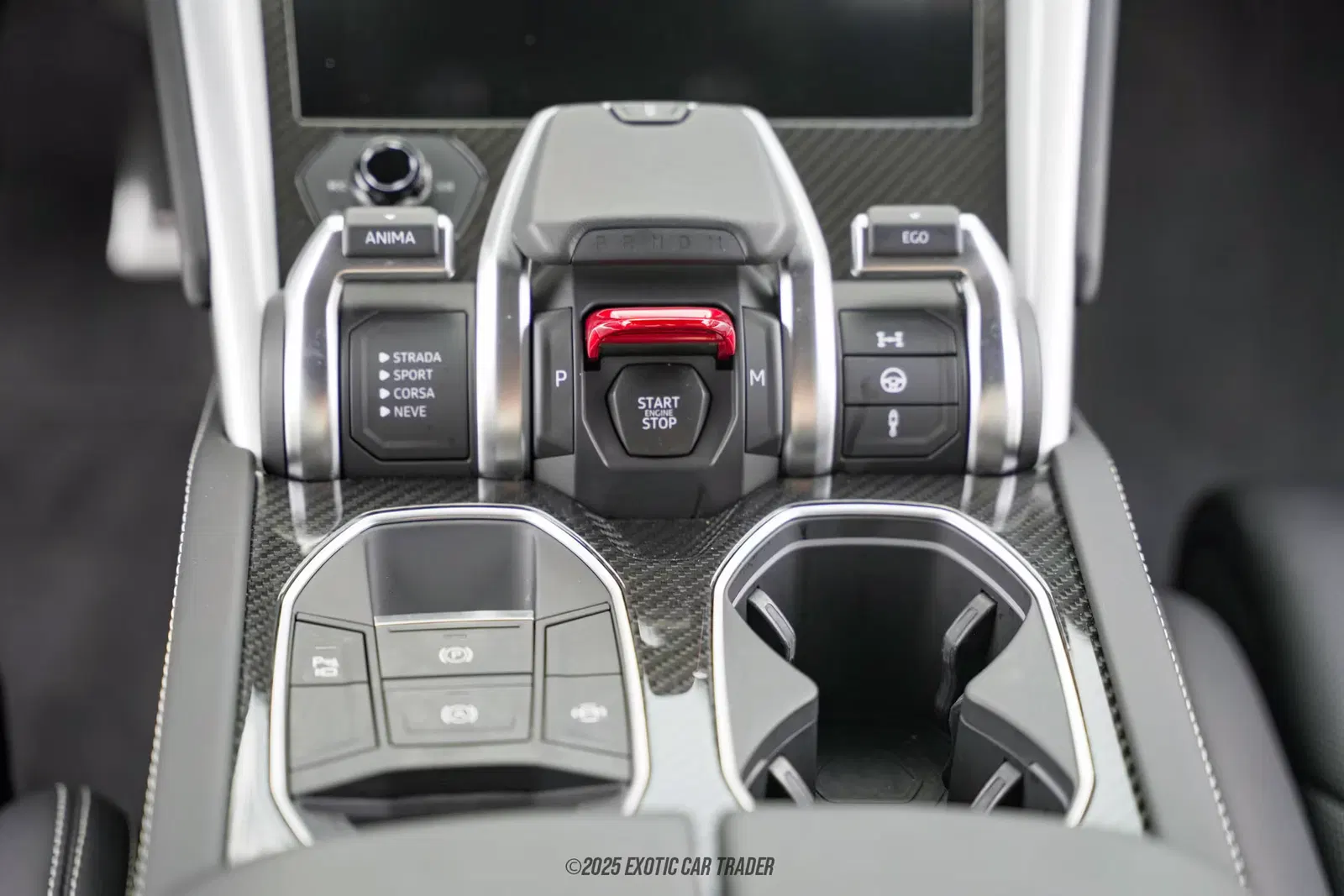 2020 Lamborghini Urus
