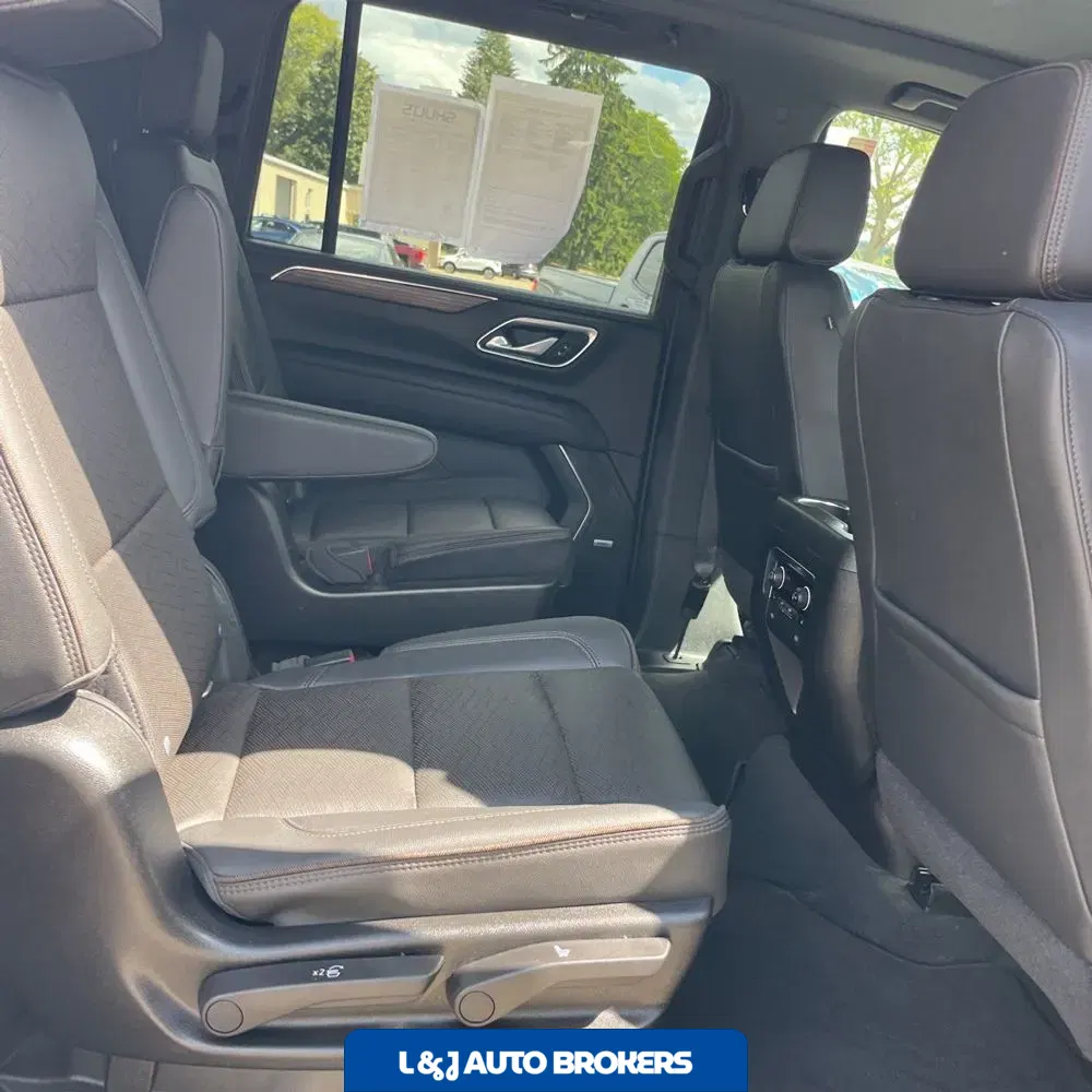 2021 Chevrolet Suburban High Country