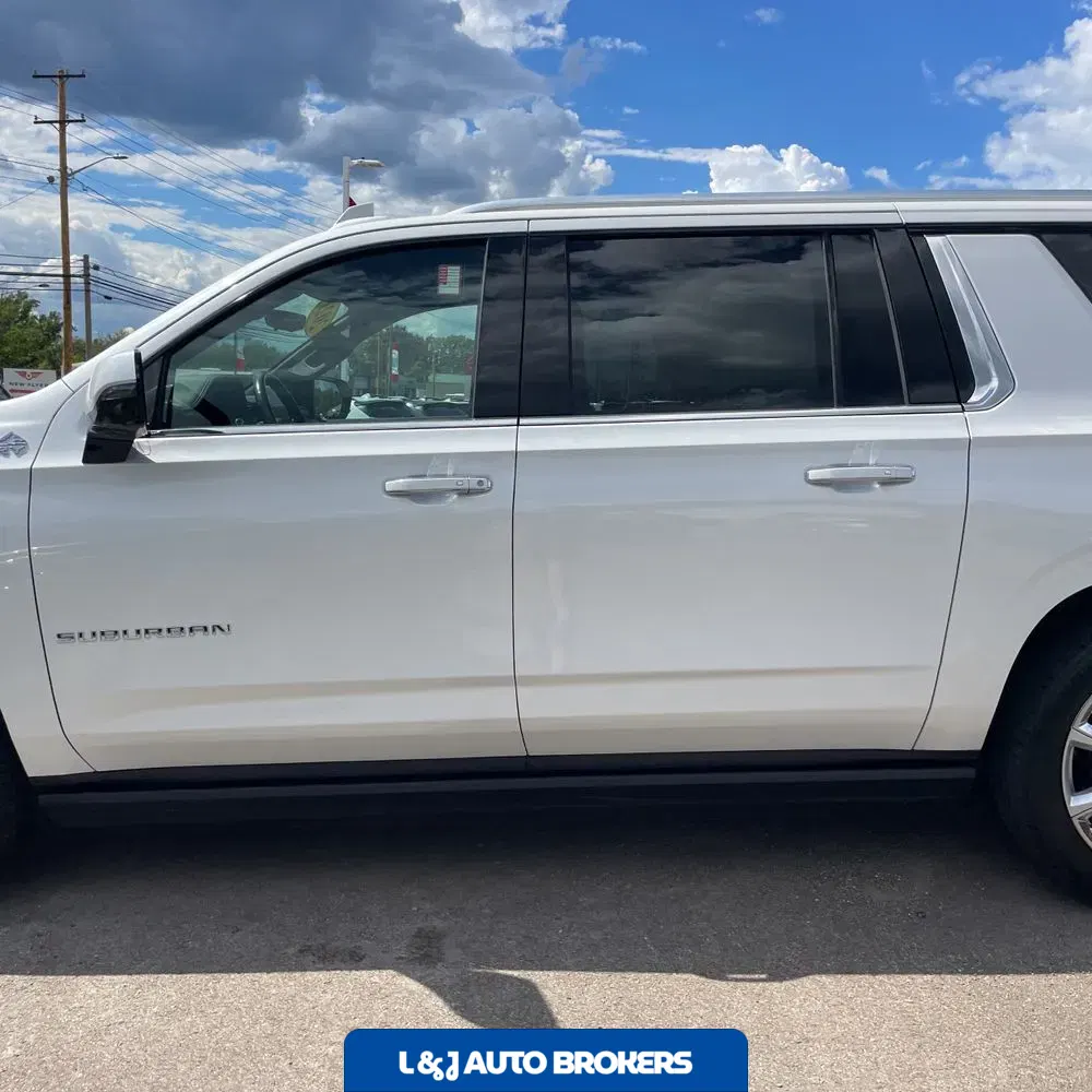 2021 Chevrolet Suburban High Country