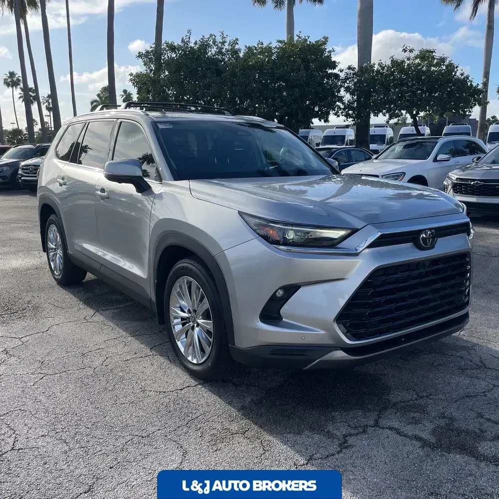 2024 Toyota Grand Highlander Platinum