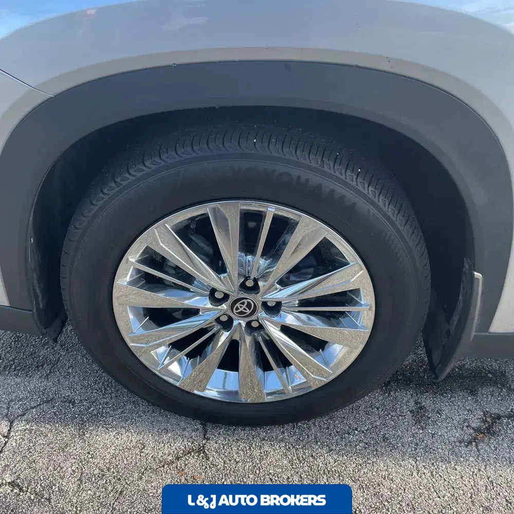 2024 Toyota Grand Highlander Platinum