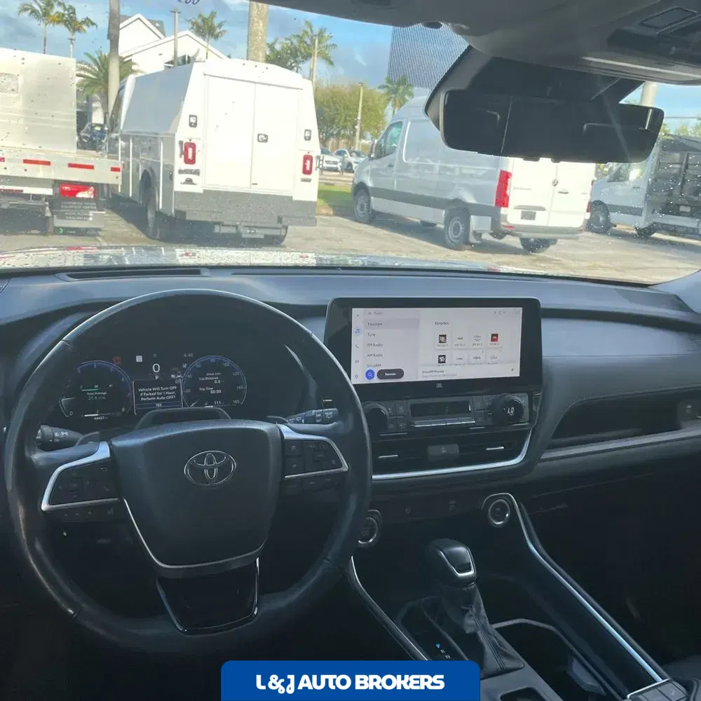 2024 Toyota Grand Highlander Platinum