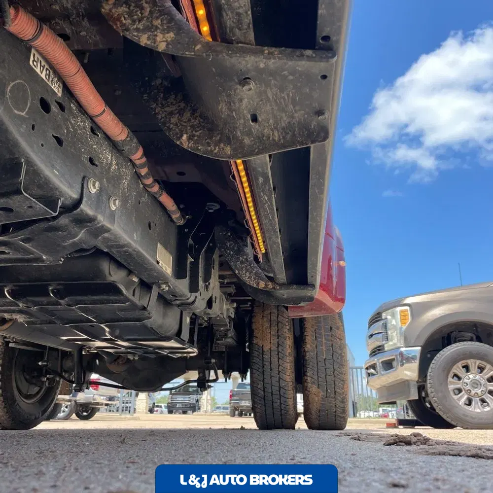 2025 Ford F-350 Super Duty XLT