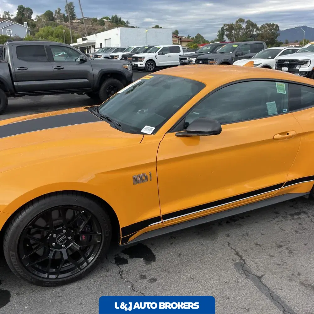 2022 Ford Mustang Mach 1