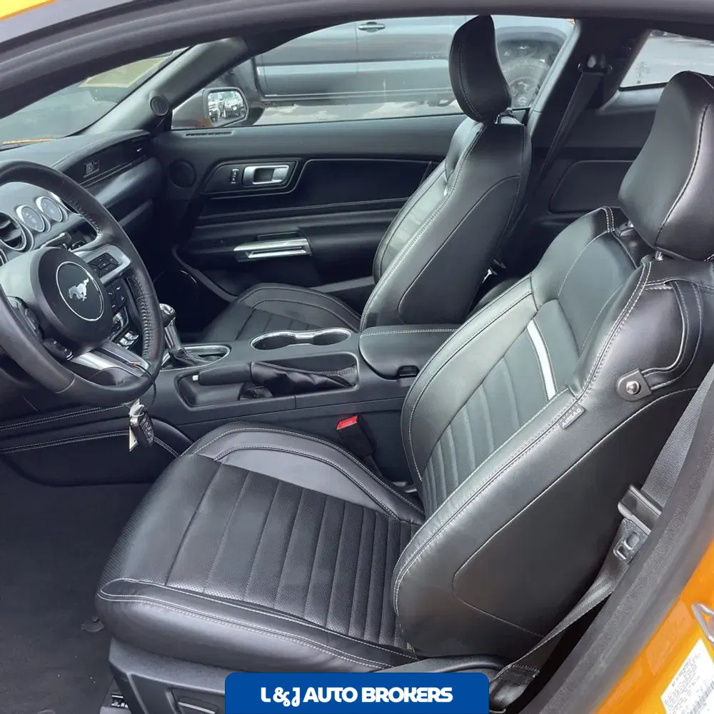 2022 Ford Mustang Mach 1