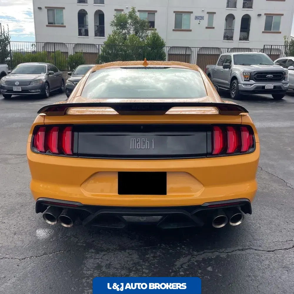 2022 Ford Mustang Mach 1