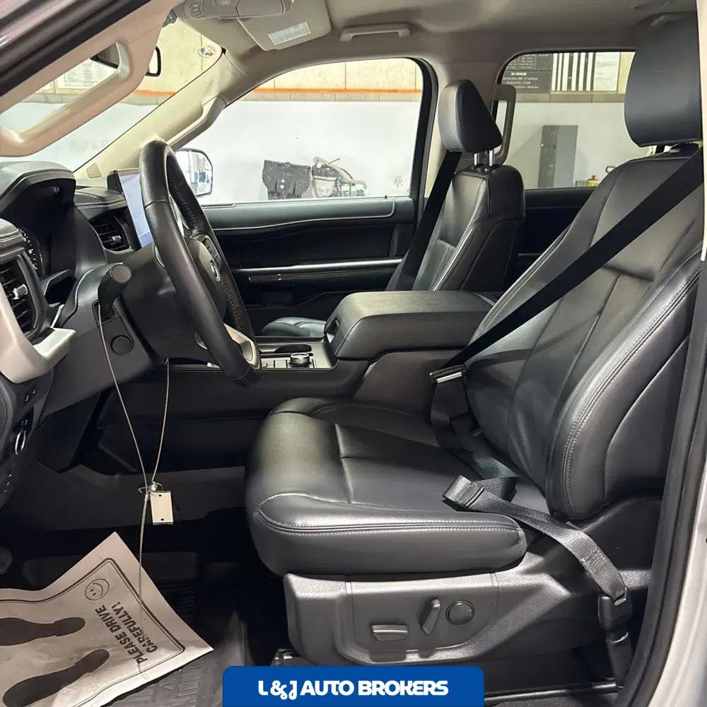2024 Ford Expedition XLT