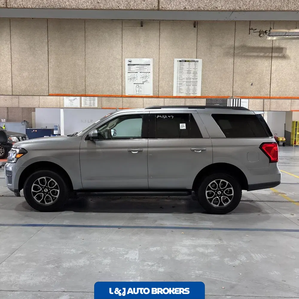 2024 Ford Expedition XLT