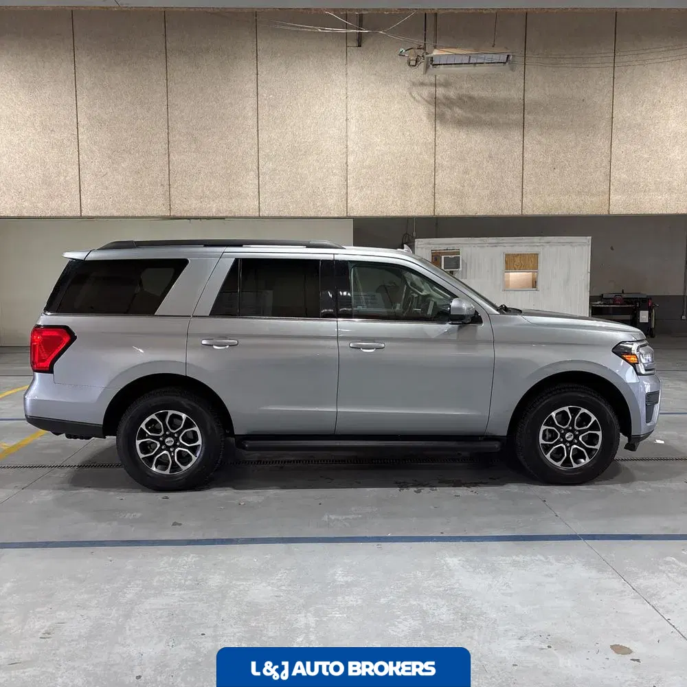 2024 Ford Expedition XLT