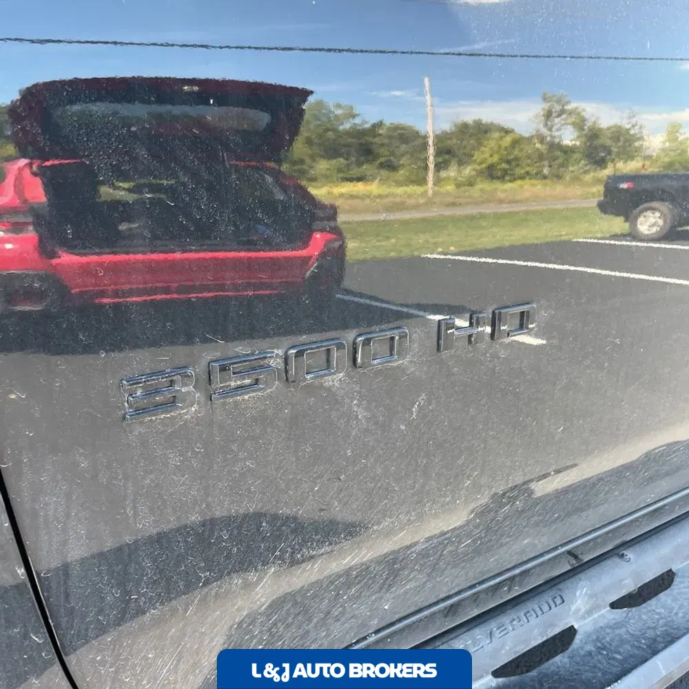 2022 Chevrolet Silverado 3500HD LTZ
