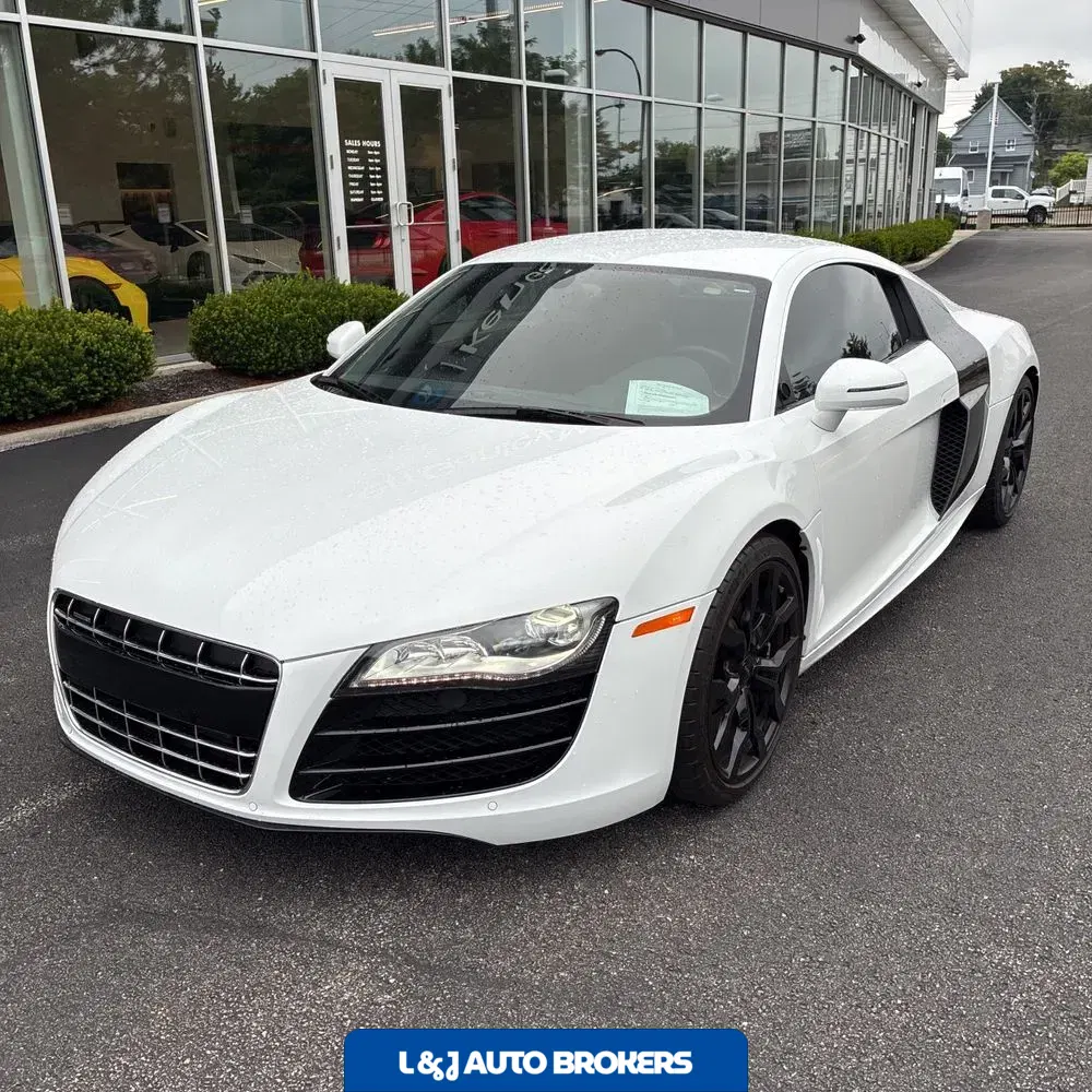2011 Audi R8 5.2