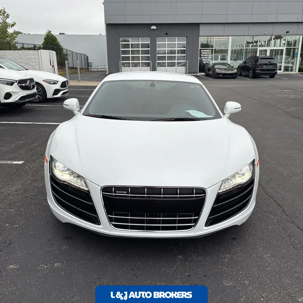 2011 Audi R8 5.2