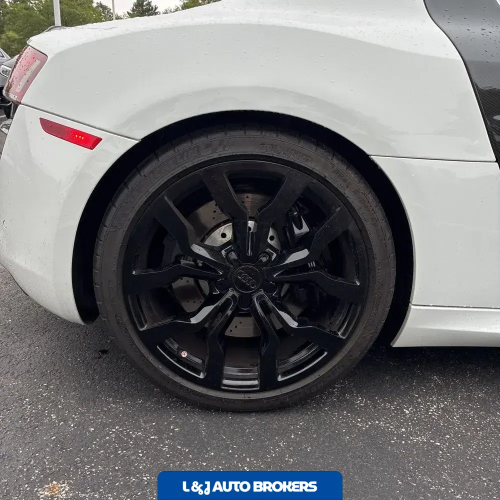 2011 Audi R8 5.2