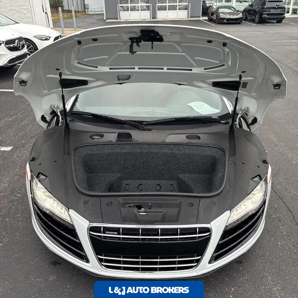 2011 Audi R8 5.2
