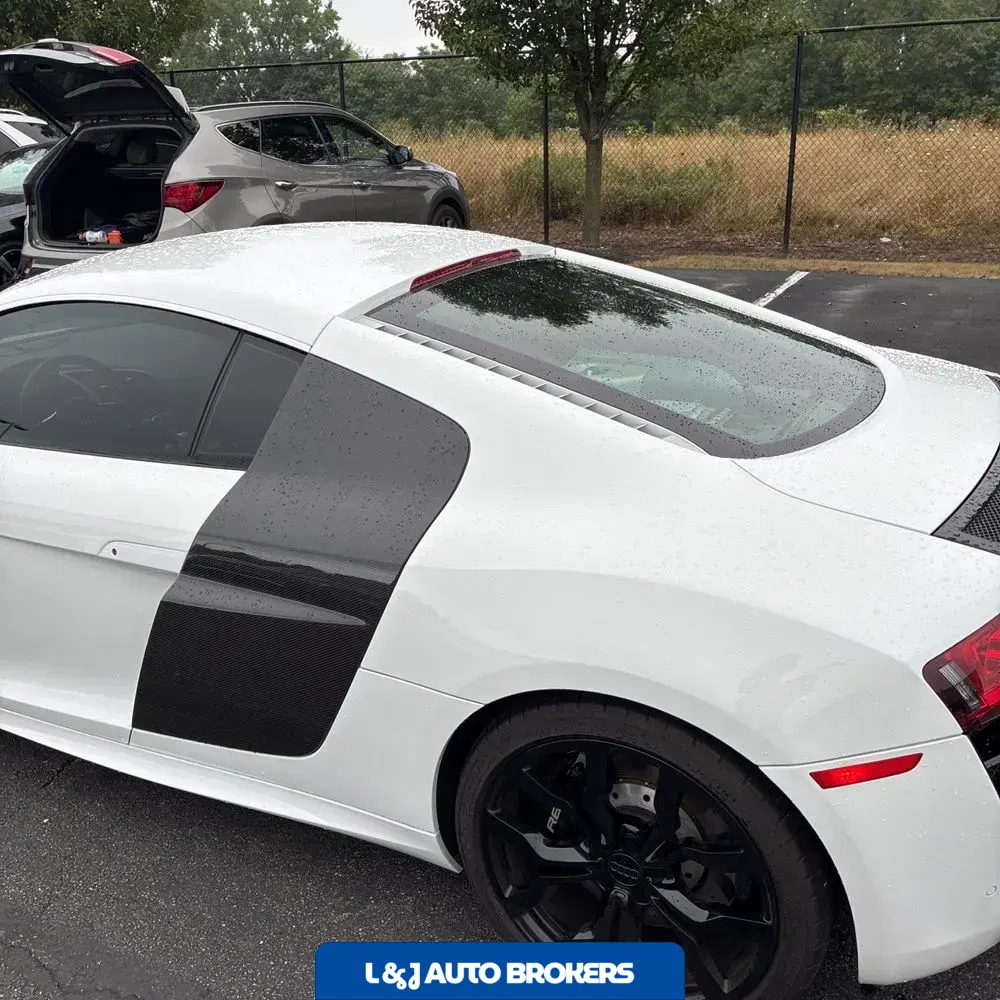 2011 Audi R8 5.2