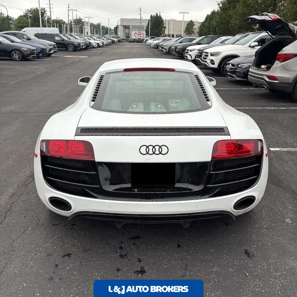 2011 Audi R8 5.2