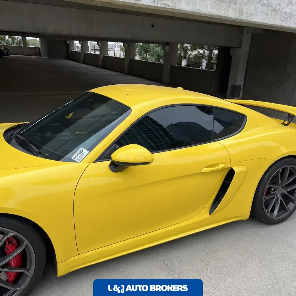 2021 Porsche 718 Cayman GT4