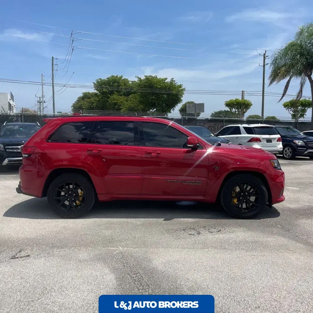 2021 Jeep Grand Cherokee Trackhawk