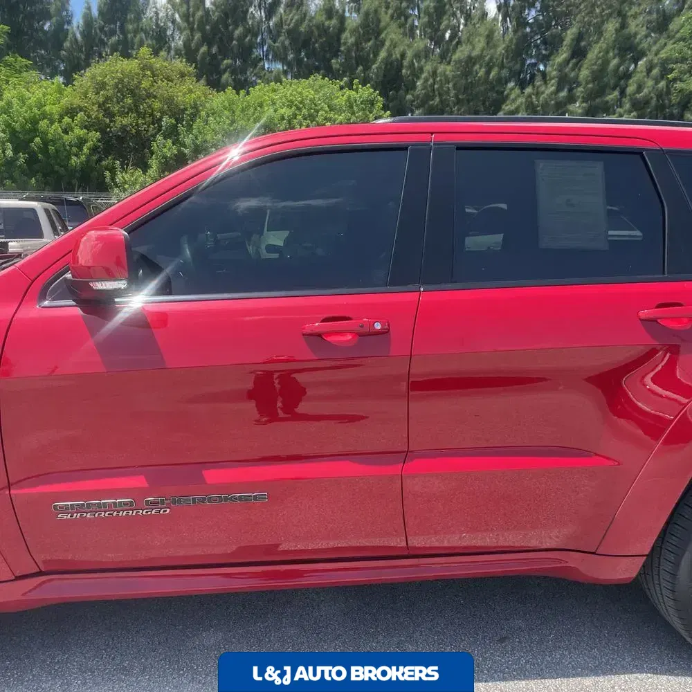 2021 Jeep Grand Cherokee Trackhawk