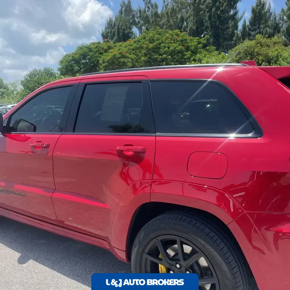 2021 Jeep Grand Cherokee Trackhawk