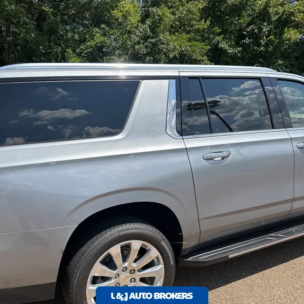 2024 Chevrolet Suburban Premier