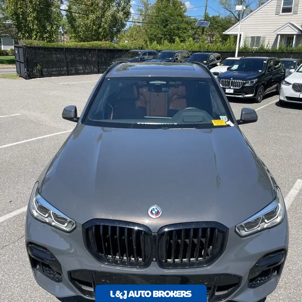 2023 BMW X5 M50i
