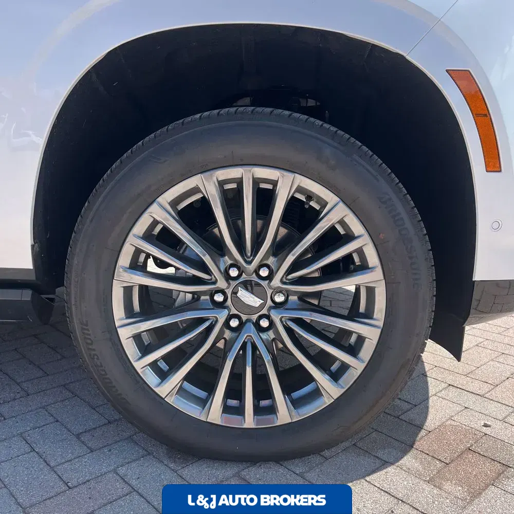 2025 Cadillac Escalade Sport Platinum