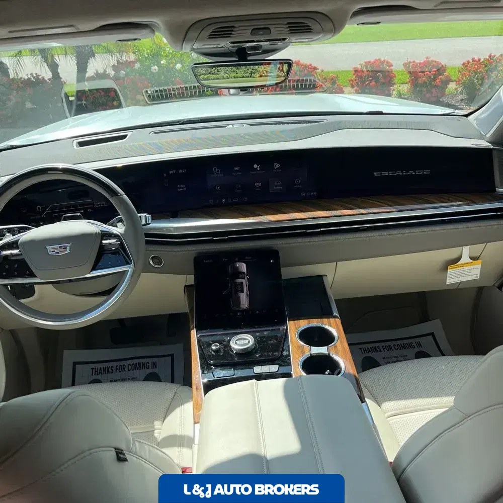 2025 Cadillac Escalade Sport Platinum