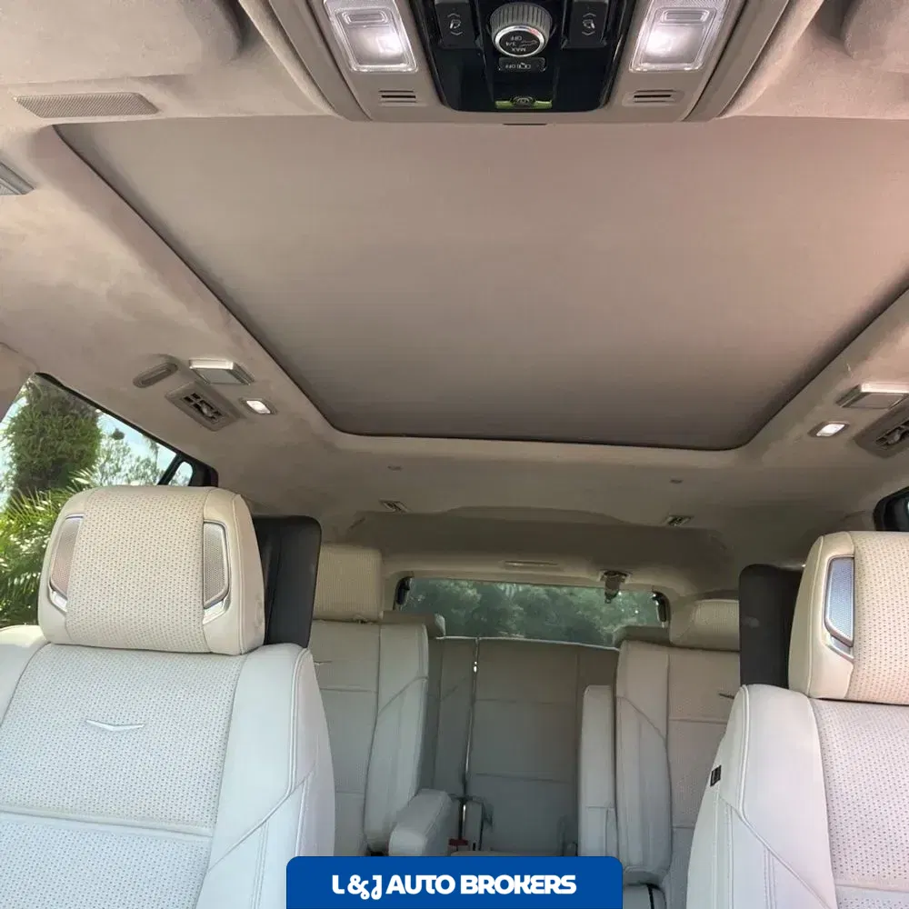 2025 Cadillac Escalade Sport Platinum
