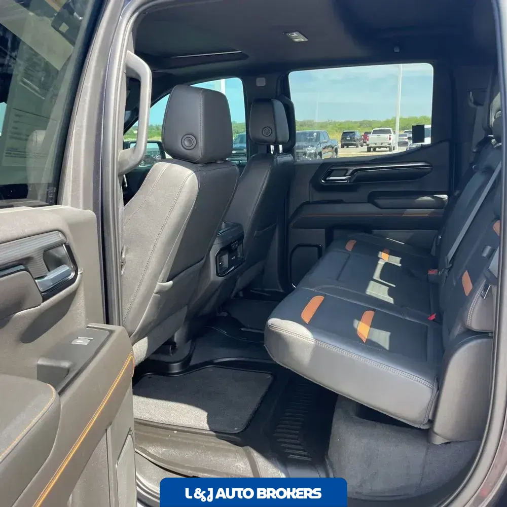 2022 GMC Sierra 1500 AT4