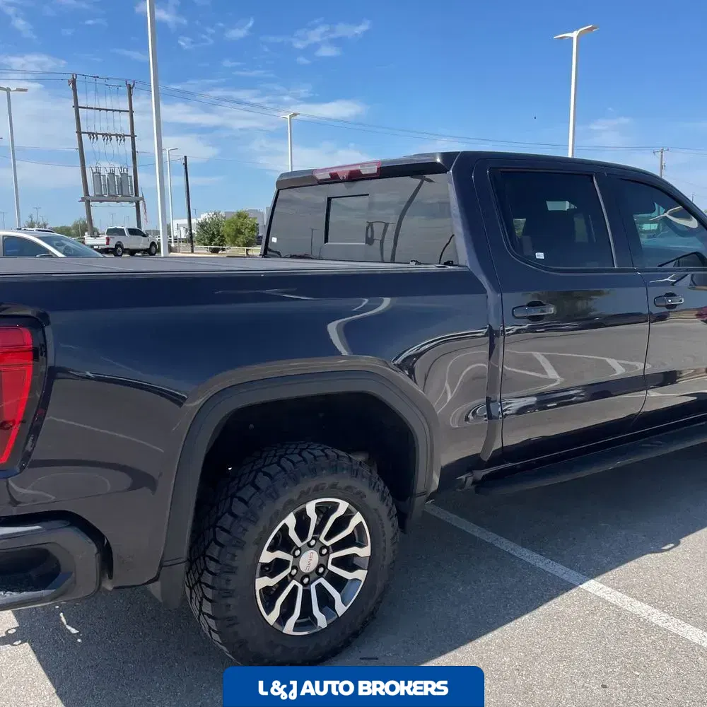 2022 GMC Sierra 1500 AT4