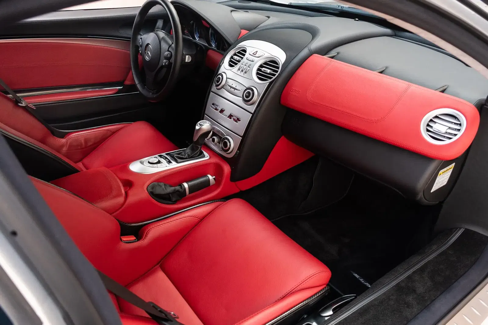 6,800-Mile 2006 Mercedes-Benz SLR McLaren