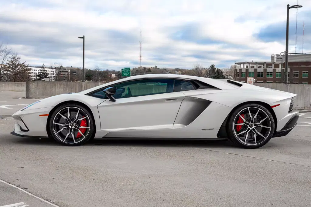 2017 Lamborghini Aventador S