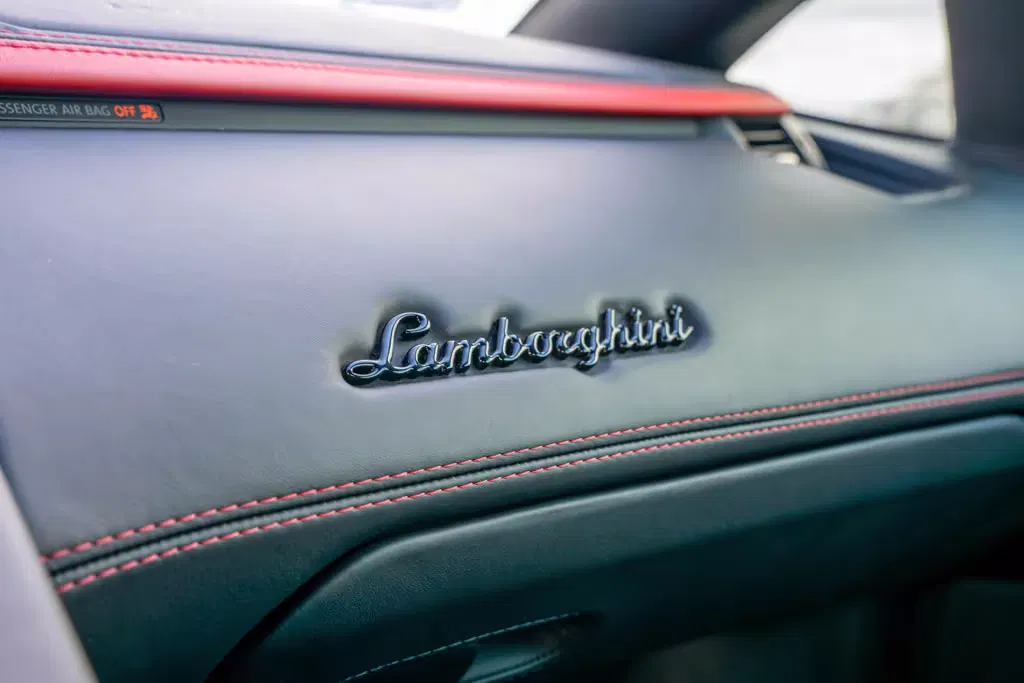 2017 Lamborghini Aventador S