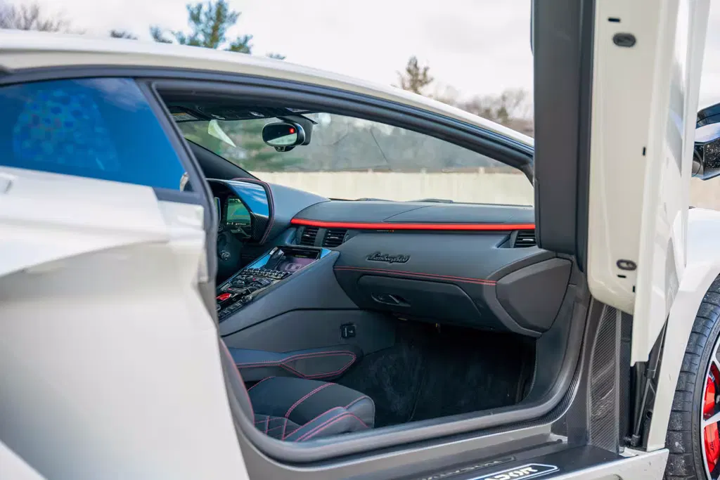 2017 Lamborghini Aventador S