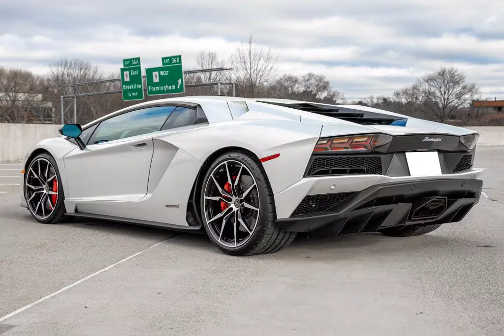 2017 Lamborghini Aventador S