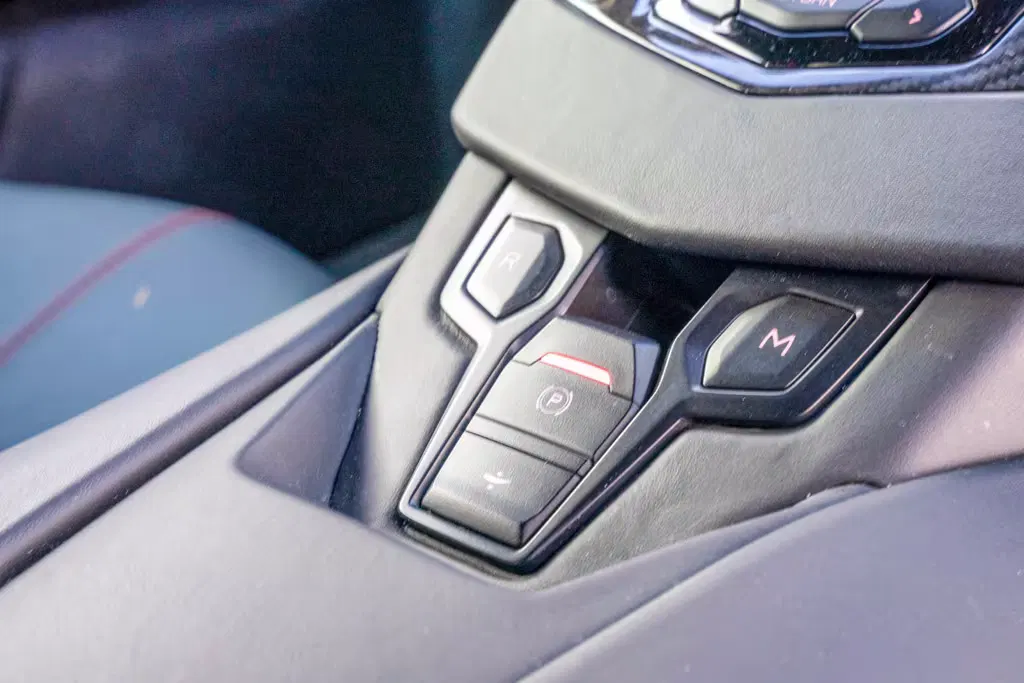 2017 Lamborghini Aventador S