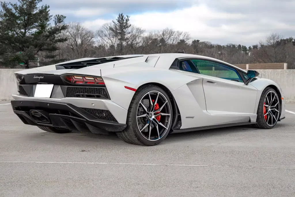 2017 Lamborghini Aventador S