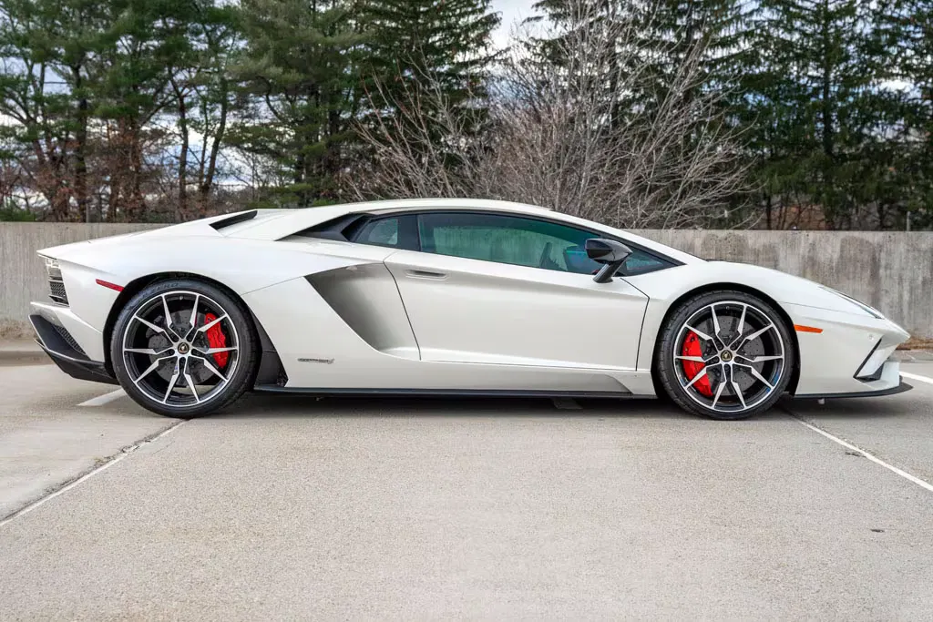2017 Lamborghini Aventador S