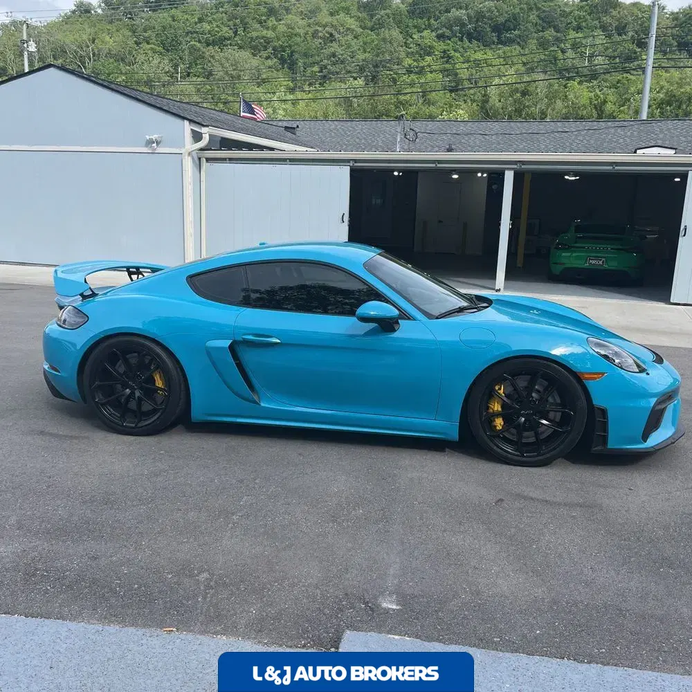 2020 Porsche 718 Cayman GT4